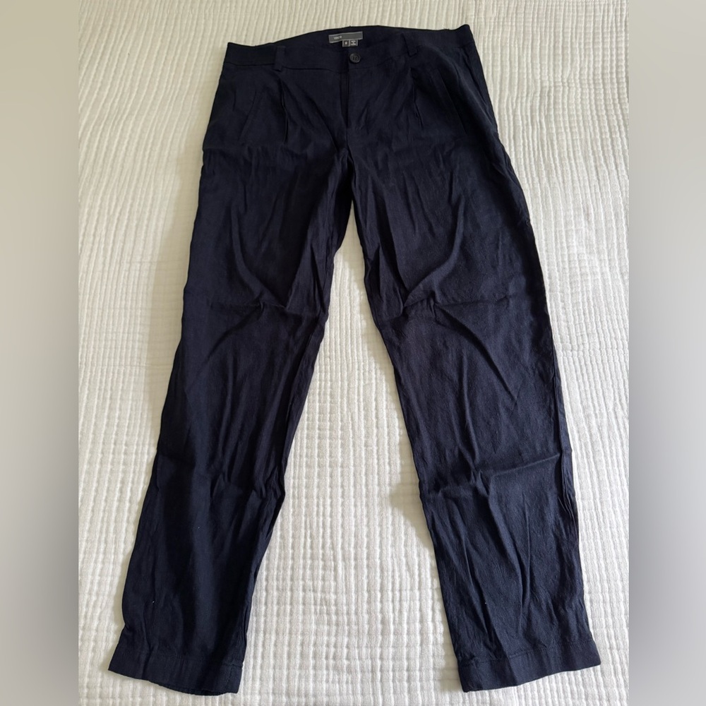 Vince Size 6 Navy Linen Pants